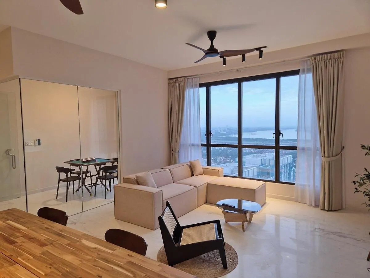 شقة Stunning 4Br Sky Retreat 42Nd Floor View Sleep 8 جوهر بهرو ماليزيا