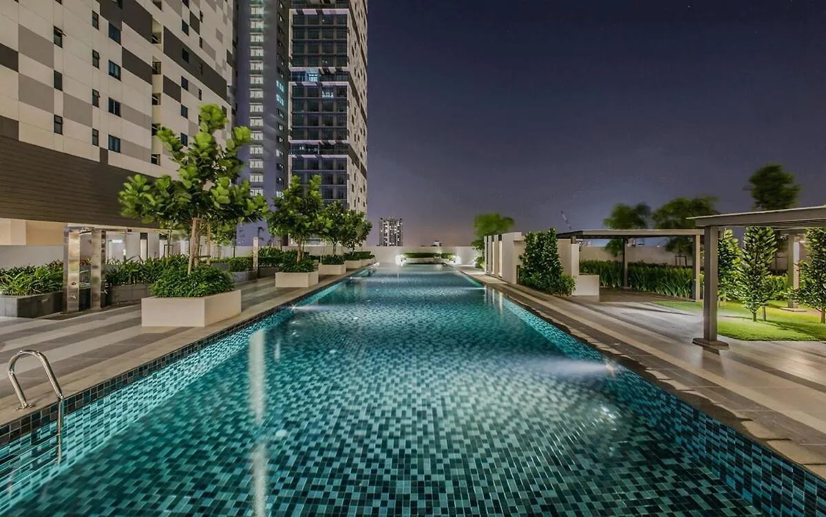 شقة Stunning 4Br Sky Retreat 42Nd Floor View Sleep 8 جوهر بهرو