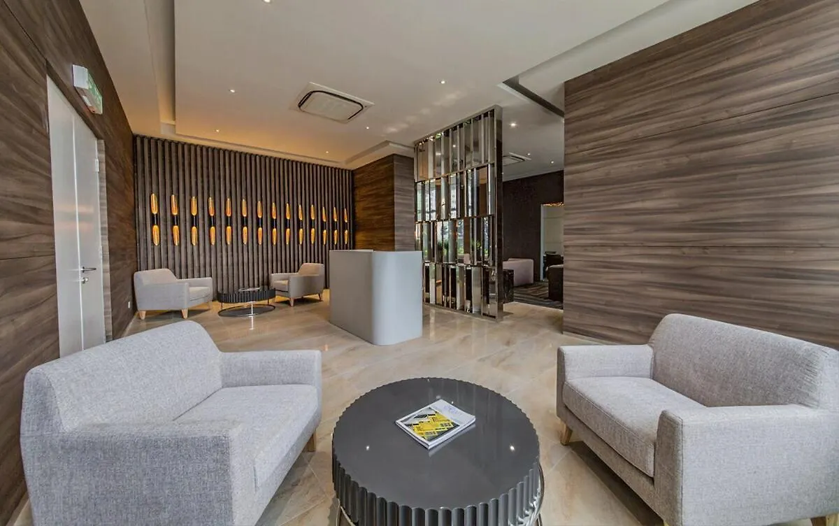 شقة Stunning 4Br Sky Retreat 42Nd Floor View Sleep 8 جوهر بهرو 0*,  ماليزيا