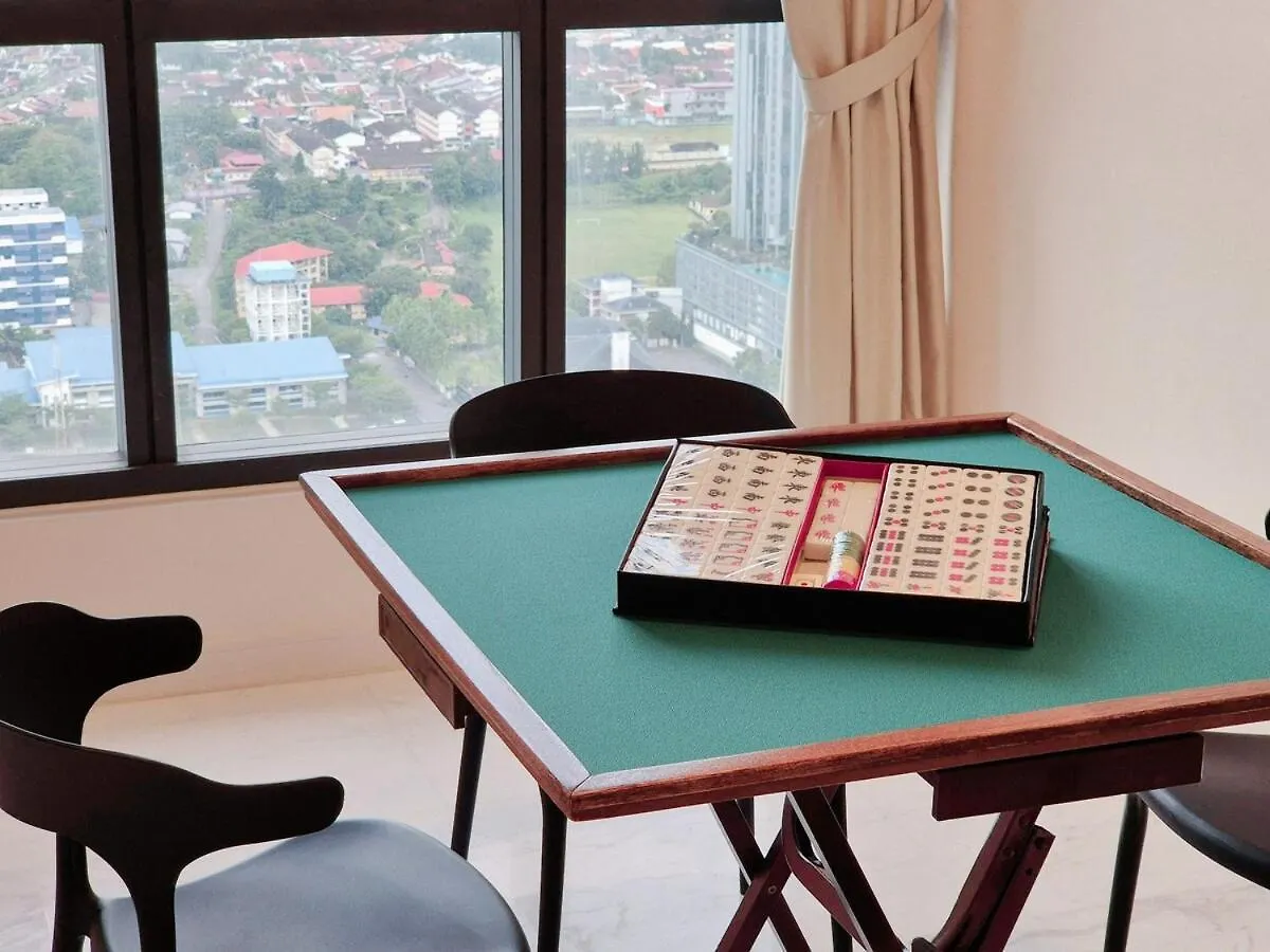 شقة Stunning 4Br Sky Retreat 42Nd Floor View Sleep 8 جوهر بهرو 0*,  ماليزيا